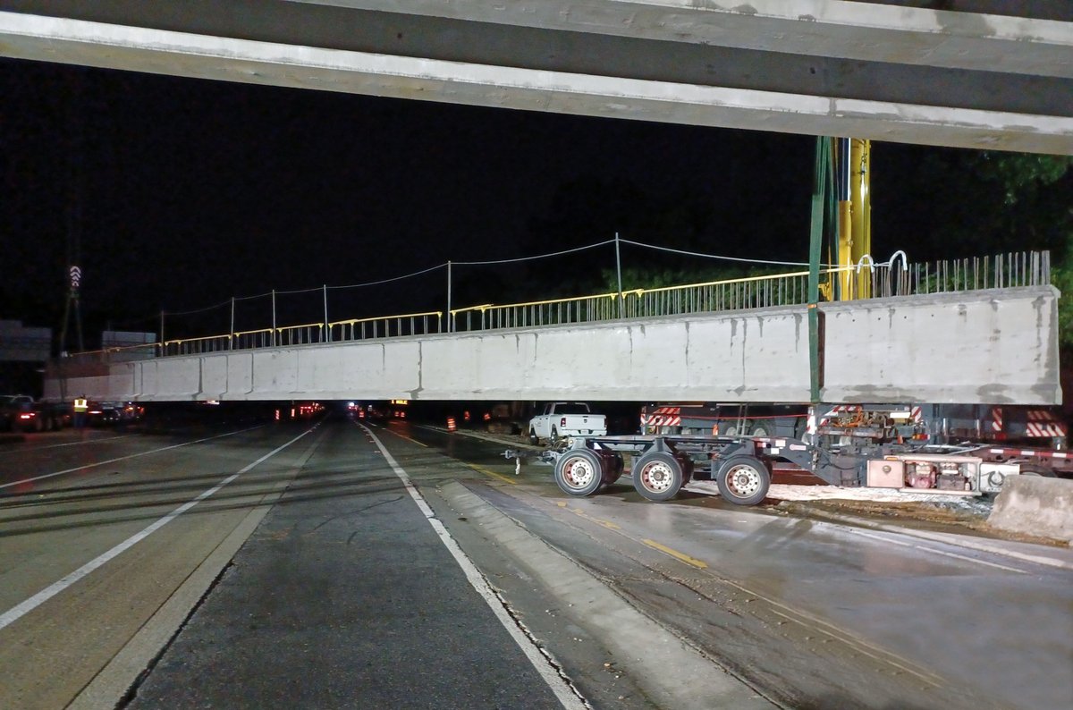 GADeptofTrans's tweet photo. Every wonder how big a bridge beam is up close? Real big!
The beams on the new Redwing Bridge have officially been placed. #WorkingForYou
https://t.co/BnKcDBXvdU https://t.co/YQ4ygB6IV6