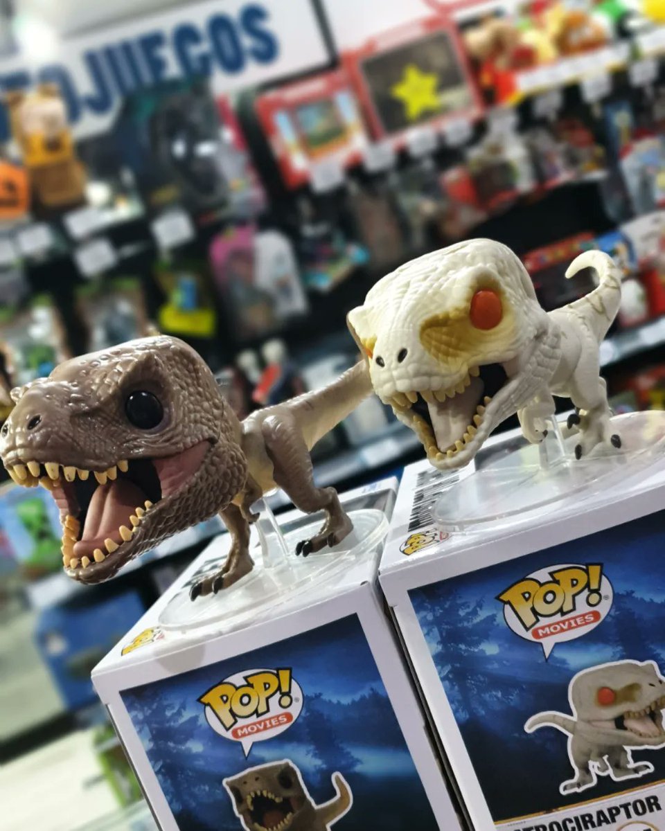 GeekAtmosphere tweet media