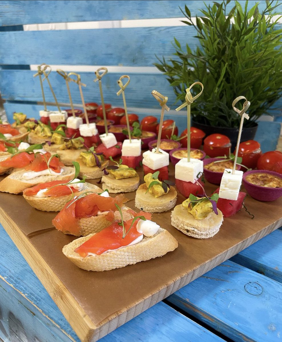 New Parents canapés tonight <a href="/RGSTheGrange/">RGS The Grange</a> Good effort tonight team <a href="/HolroydHowe/">Holroyd Howe</a> <a href="/MegarityE/">Emma Megarity</a> <a href="/MattRallings/">Matt Rallings</a> <a href="/ryryjljones/">Ryan Jones</a> <a href="/ardis_david/">David Ardis</a>