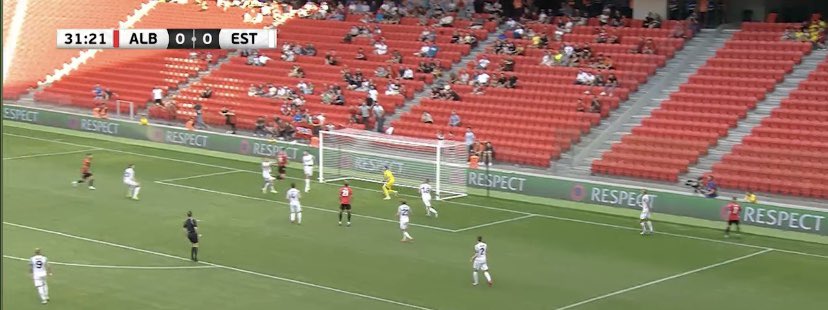 KombetarjaShqip's tweet photo. Here is Vrioni trying to score from only 5 meters away the goal and he miss 😒

#ALBEST 🇦🇱 🇪🇪 | #FriendlyMatch https://t.co/8upg2h9KNb