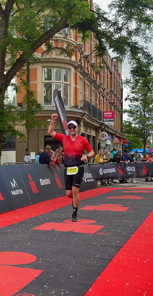 RichardLewnes's tweet photo. What an experience yesterday was!

Crossed that finish line in 7 hours 57 mins at the Stafford Ironman 70.3.

This was for my late father who we lost to cancer in 2018 and to help fund Mom’s treatment for stage 4 bowel cancer

https://t.co/5EUej5TVLR

#IM703Staffs #bowelcanceruk https://t.co/zPh48tTgk2