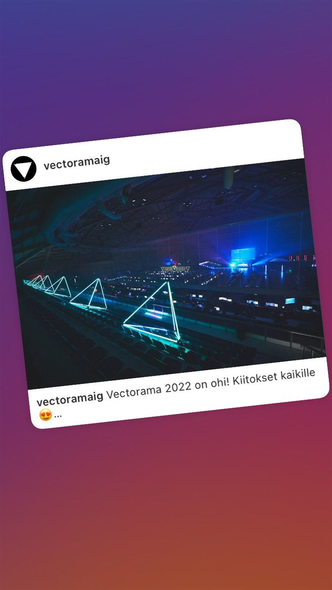 metalisko's tweet photo. Paras fiilis tulla laneilta kotiin niin, että postiluukusta on putkahtanut odottamaan @skrollilehti 😍💖🌸🌈
Kiitos @VectoramaLAN 😎 ensi vuonna uusiksi!
#vectorama #vectorama2022 #lanit #skrolli https://t.co/mj1c6ox4fD