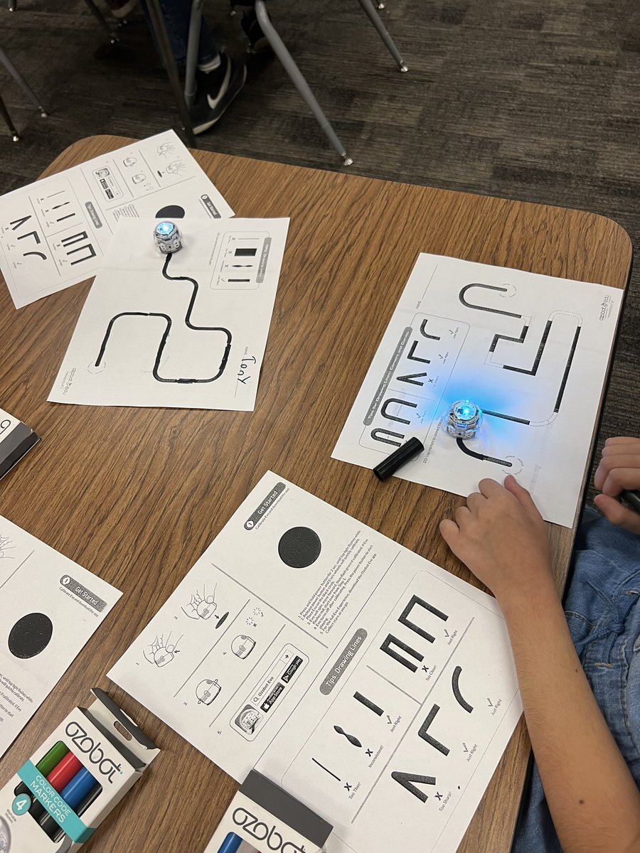 We had a BLAST… off into “SPACE” last week for Fun Friday! The best is yet to come with our last week of Summer Acceleration… Water 💦 Week! #SPACEWEEK #SummerAcceleration #FunFriday @schabo82 <a href="/KarenCo20556518/">Karen Collins</a> <a href="/ClarkCountySch/">CCSD</a> @SuptJaraCCSD