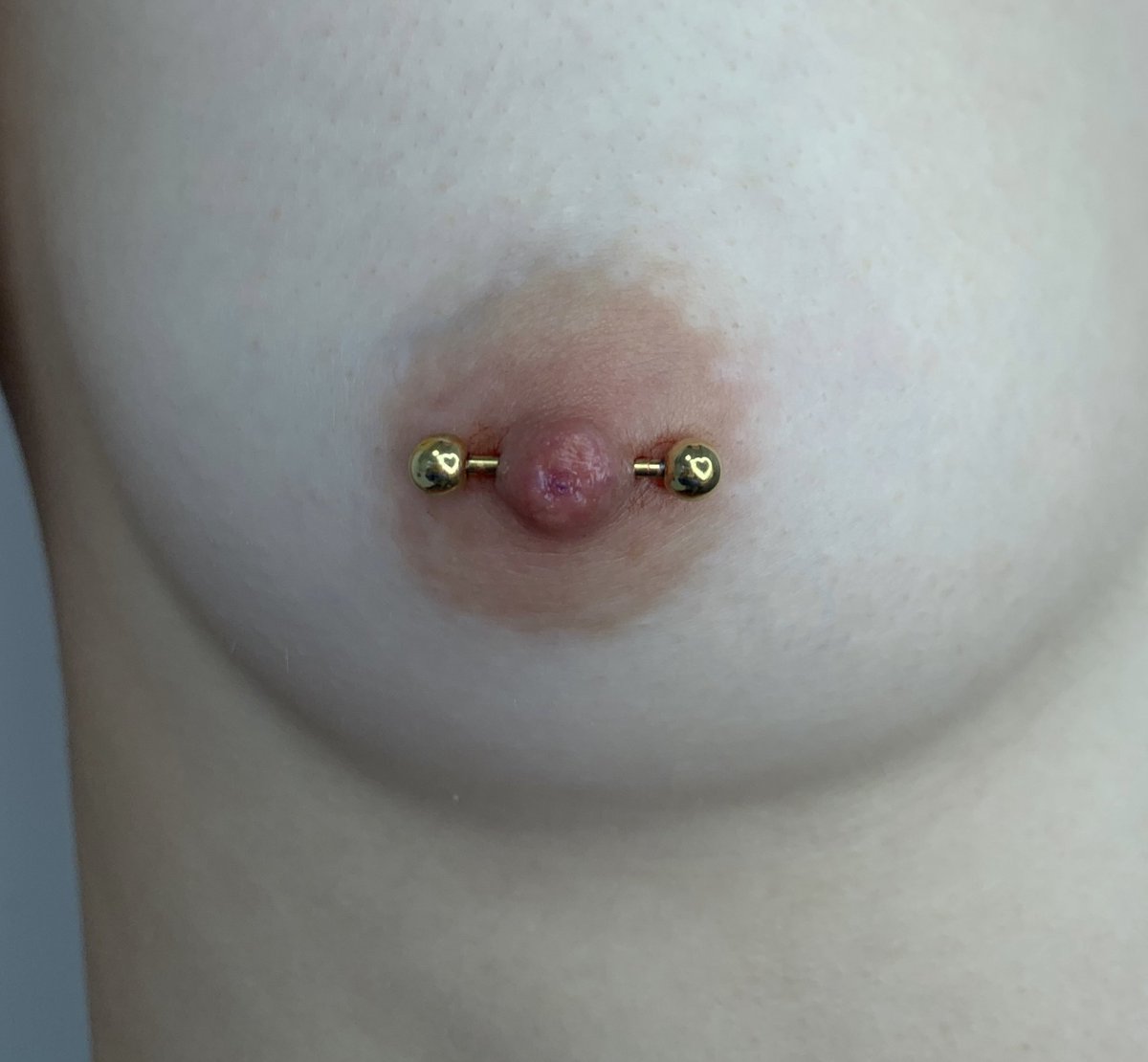piercing_angie's tweet photo. Piękne intymne przekłucia czekają na was w Angie Piercing Studio ;)))
Zapraszamy do zgłoszeń poprzez maila  angiepiercingstudio@gmail.com 
#piercing #intymne #nipples #nipplepiercing #girls #studiopiercing #warszawa https://t.co/jdNLxMqjsr
