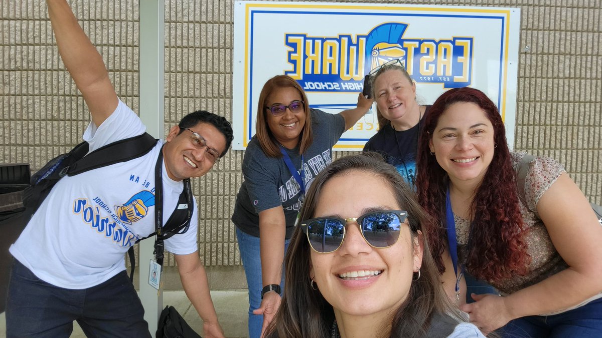 julieth_08's tweet image. Year one teaching in the U.S ✅️.... Grateful for everything I learned and for everyone who made it easier along the way... #summerbreak #participatelearning