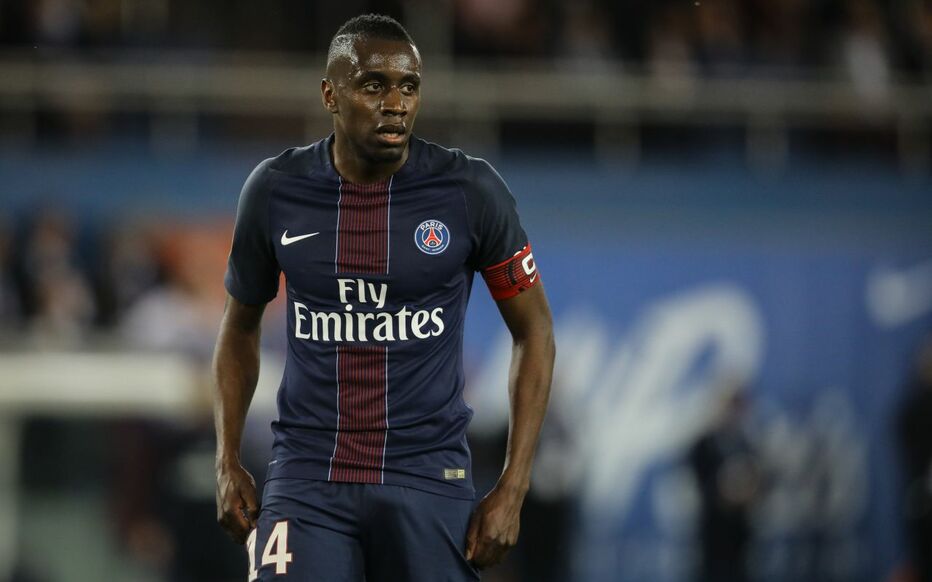 LeNumeroOnze_'s tweet photo. Malgré ses 35ans, êtes vous prêt à le récupérer pour 2 ou 3 ans ?
Pas forcément en tant que titulaire mais en tant que " Tonton " et pour avoir une personne qui transmet l'amour du maillot du #PSG et la détermination à gagner pour ce club❤️💙
#Matuidi #VFSPACE https://t.co/aHhtvUNuEF