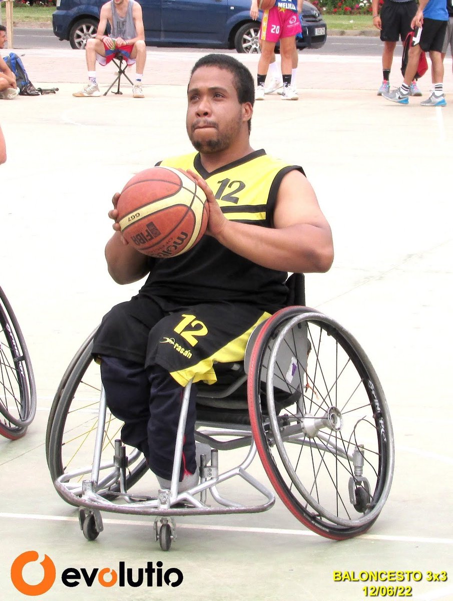 BMinusval's tweet photo. Desde MSC Minusval queremos agradecer enormemente a la Asoc. Evolutio como también a los Colaboradores MSC, Fed. Baloncesto y Fed. Árbitros Melilla, Presidente Melilla Baloncesto agradecer por su gran apoyo para qué éste evento de gran envergadura deportiva haya sido posible. https://t.co/UrdkYCmr6J