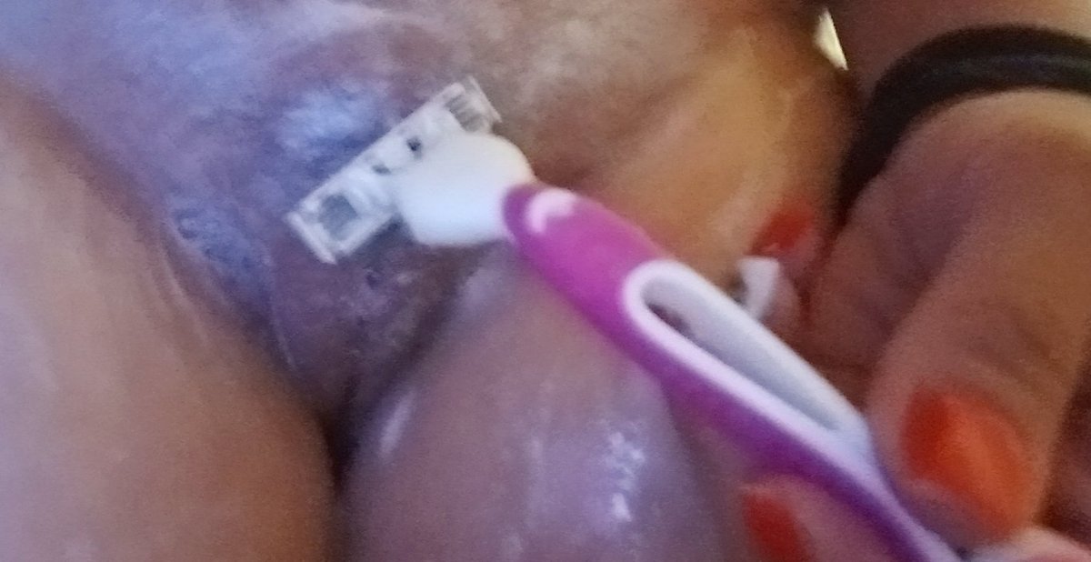 roberta_fahdi's tweet photo. Buceta rica 👅🍑🤤
Boa segunda-feira, quem pode me ajudar?
🌡️🤭👅🚿
Bon lundi, qui peut m'aider
#vaginadeliciosa #panochita #lunesdeputitas #suckmyvagina
#SaugemeineVagina #mexicanaexibicionista
#vaginarasurada https://t.co/uHVCusNP2N