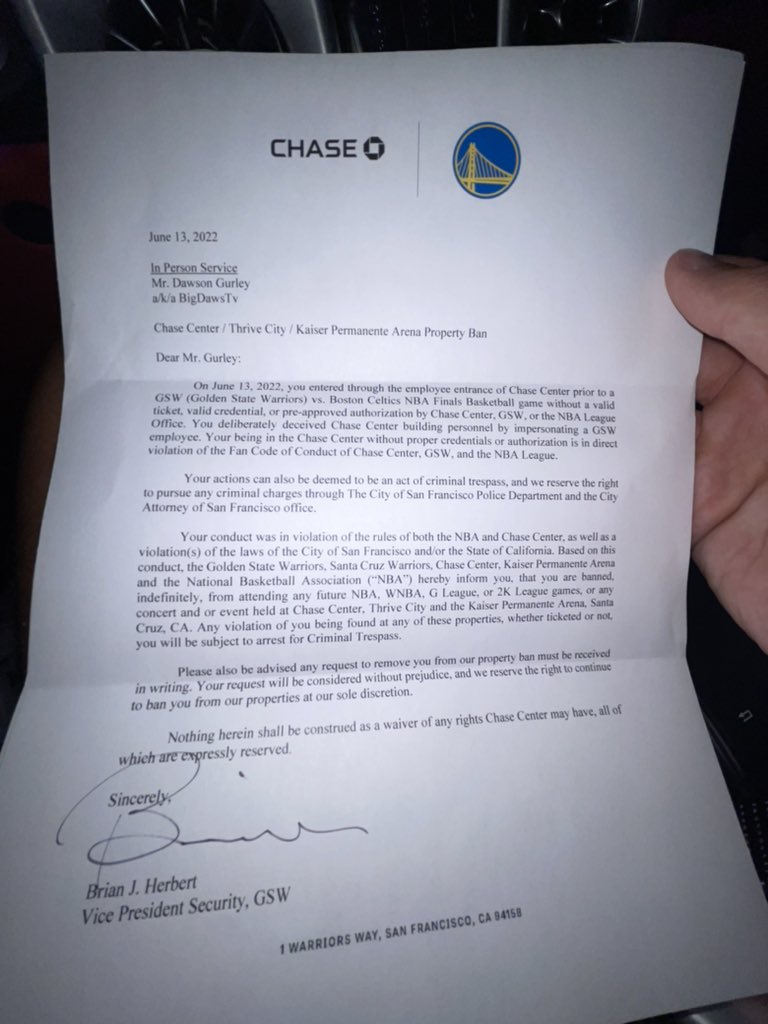 Fake Klay Thompson reached Chase Center floor, then got banned for life –  Press Telegram