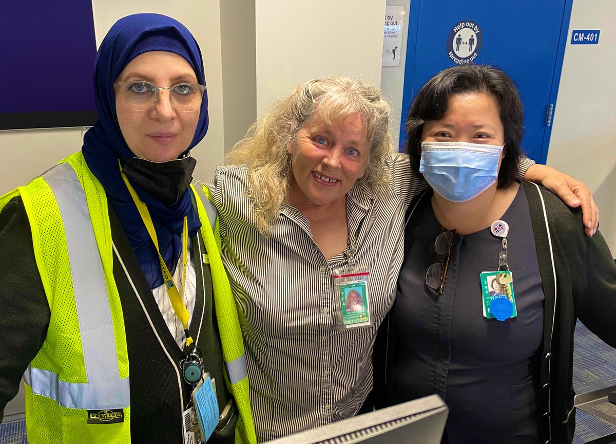 Alisi Sekona (@aleec_sek0na) on Twitter photo Thank you to these two IAD CS agents who were so engaged in our convo with them about TCI metrics & Quick Turn processes! They were also intrigued with some best practices we shared! #ConsistencyTeam #GoodLeadsTheWay <a href="/KevinSummerlin5/">Kevin Summerlin</a> <a href="/BsquaredUA/">Bradley Boyd</a> <a href="/JMRoitman/">Jon Roitman</a> <a href="/EddieLGordonJr1/">Eddie L. Gordon, Jr.</a> Thank you to these two IAD CS agents who were so engaged in our convo with them about TCI metrics & Quick Turn processes! They were also intrigued with some best practices we shared! #ConsistencyTeam #GoodLeadsTheWay <a href="/KevinSummerlin5/">Kevin Summerlin</a> <a href="/BsquaredUA/">Bradley Boyd</a> <a href="/JMRoitman/">Jon Roitman</a> <a href="/EddieLGordonJr1/">Eddie L. Gordon, Jr.</a>