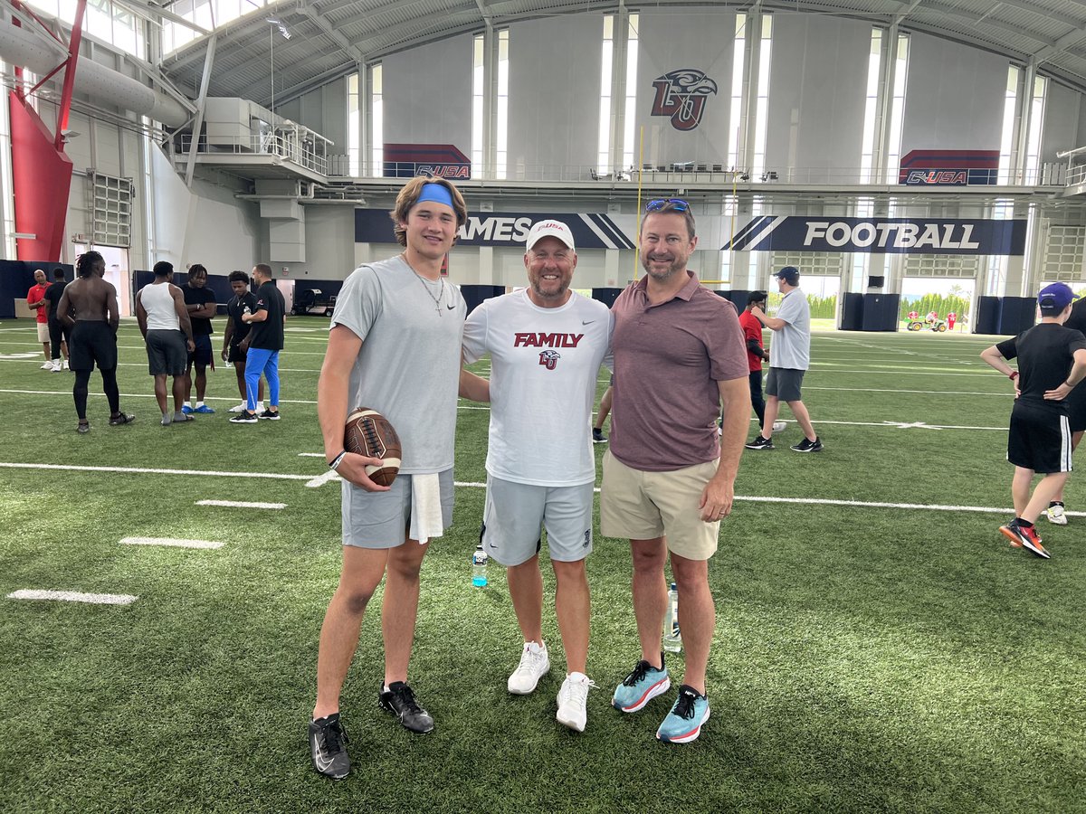 Trip Maxwell tweet media