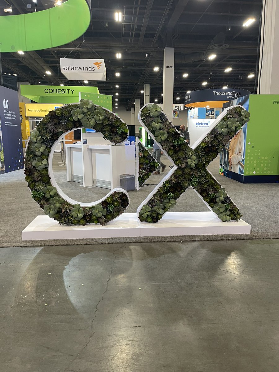 Kelly Hall tweet media