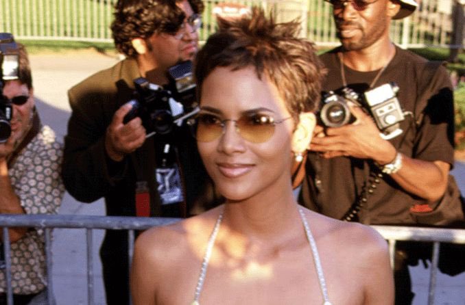 halleberry tweet picture