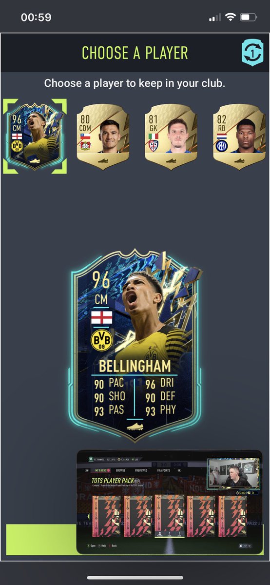 StevenBarnes94's tweet photo. Thought I’d complete a couple of player picks whilst watching the stream  @the_pieface 😂🔥 https://t.co/1YEP7KNxbP
