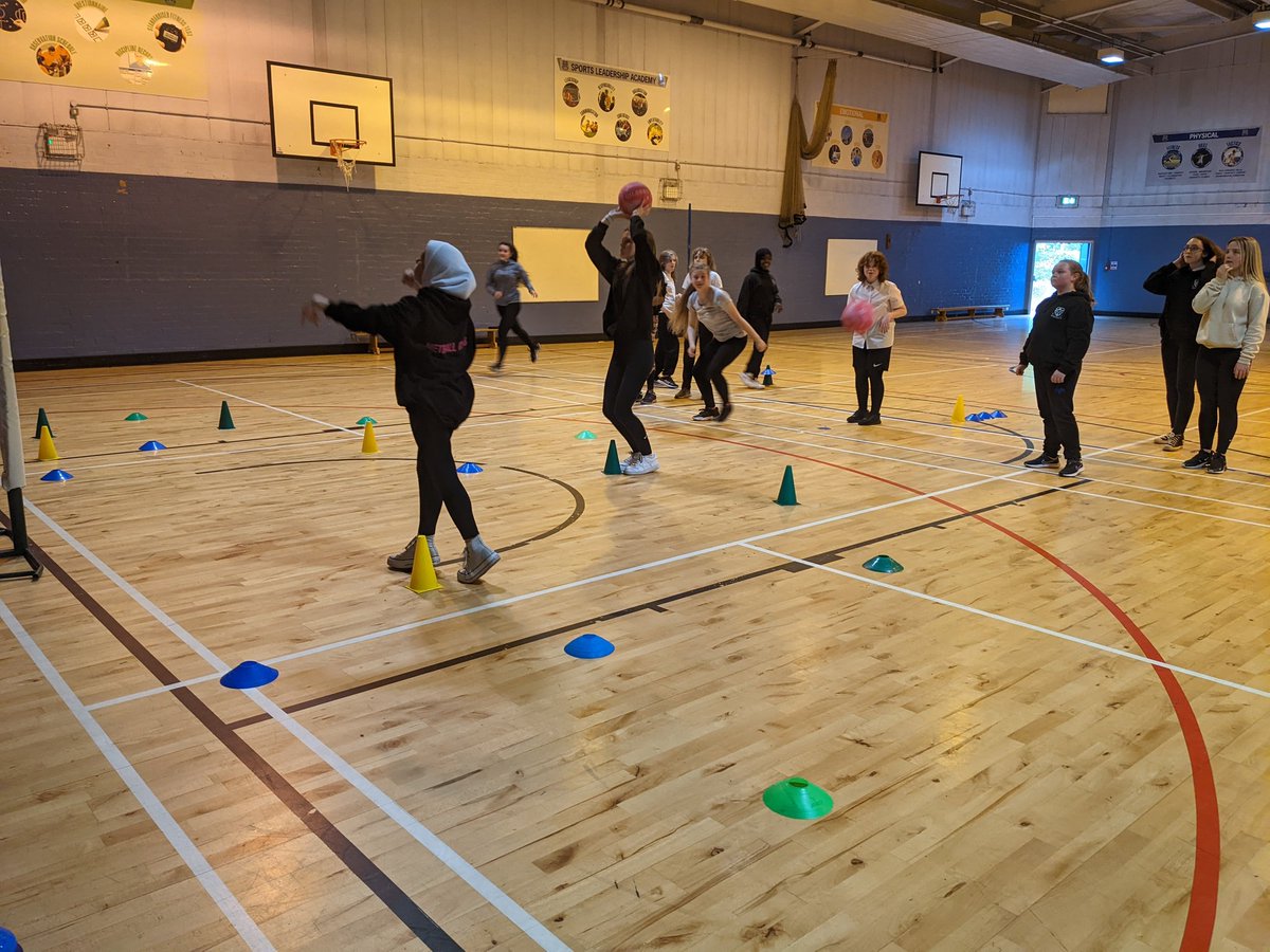 Whitehill_PE's tweet photo. Thanks to Abby Tyrrell from @SirensNetball for coming into Whitehill and delivering the Sirens for Success programme to our students. They have really enjoyed the experience. #sirensforsuccess https://t.co/3fJxKjvZB9