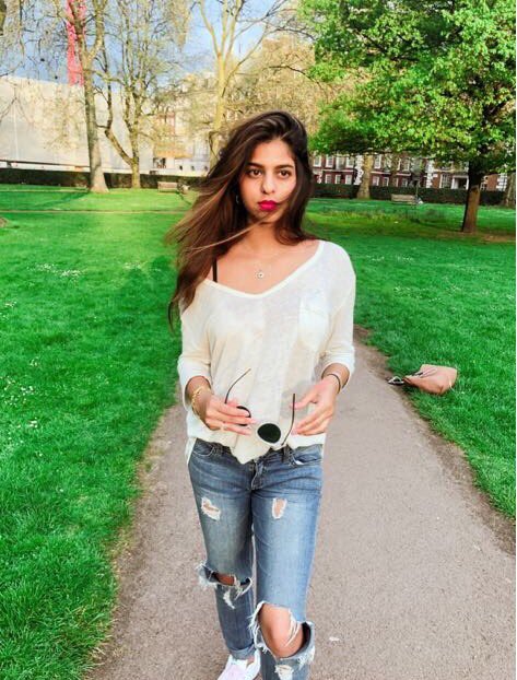 BeingSuhanaKhan's tweet photo. As long as you don’t give up nothing is over. https://t.co/sAFKincPpZ