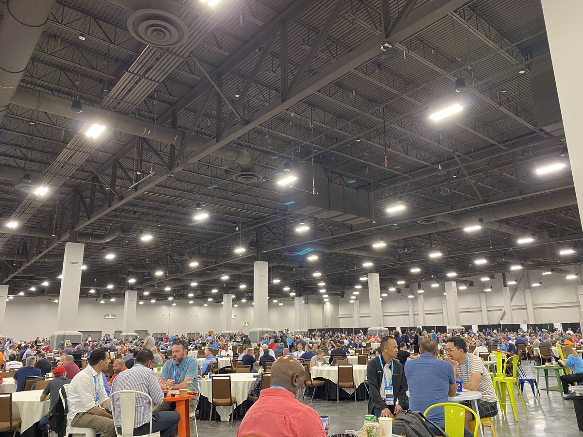 vlinder_nl's tweet photo. This is how an #IPv6 address space looks like #lotsofspace #big #CiscoLive https://t.co/fNKJYbncaF