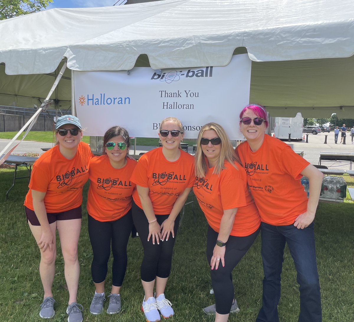 HalloranConsult's tweet image. We had so much fun volunteering at @SpOlympicsMA #BioBall and were proud to be a sponsor! Watching the life sciences and Special Olympics communities join together to promote inclusivity through sports was truly a great way to wrap up the week. #ChooseToInclude