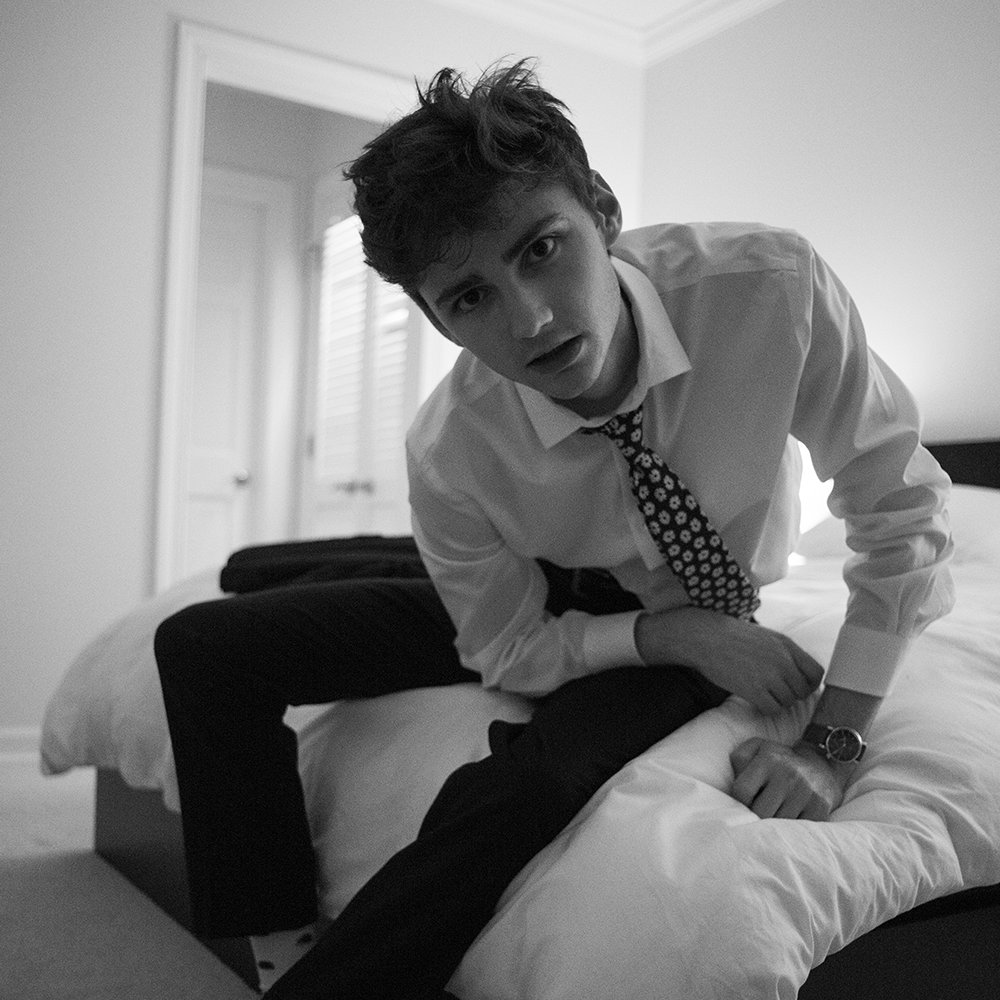 martha_b_show's tweet image. #wiilliamhinson and his band will join TMBS this Thursday at the @ReevesTheater! #danacooper and #wendyhickman also join so don't miss it. Tix at marthabassettshow.com

Check out his latest serving of pop goodness: youtu.be/WOjzDYDIt_4