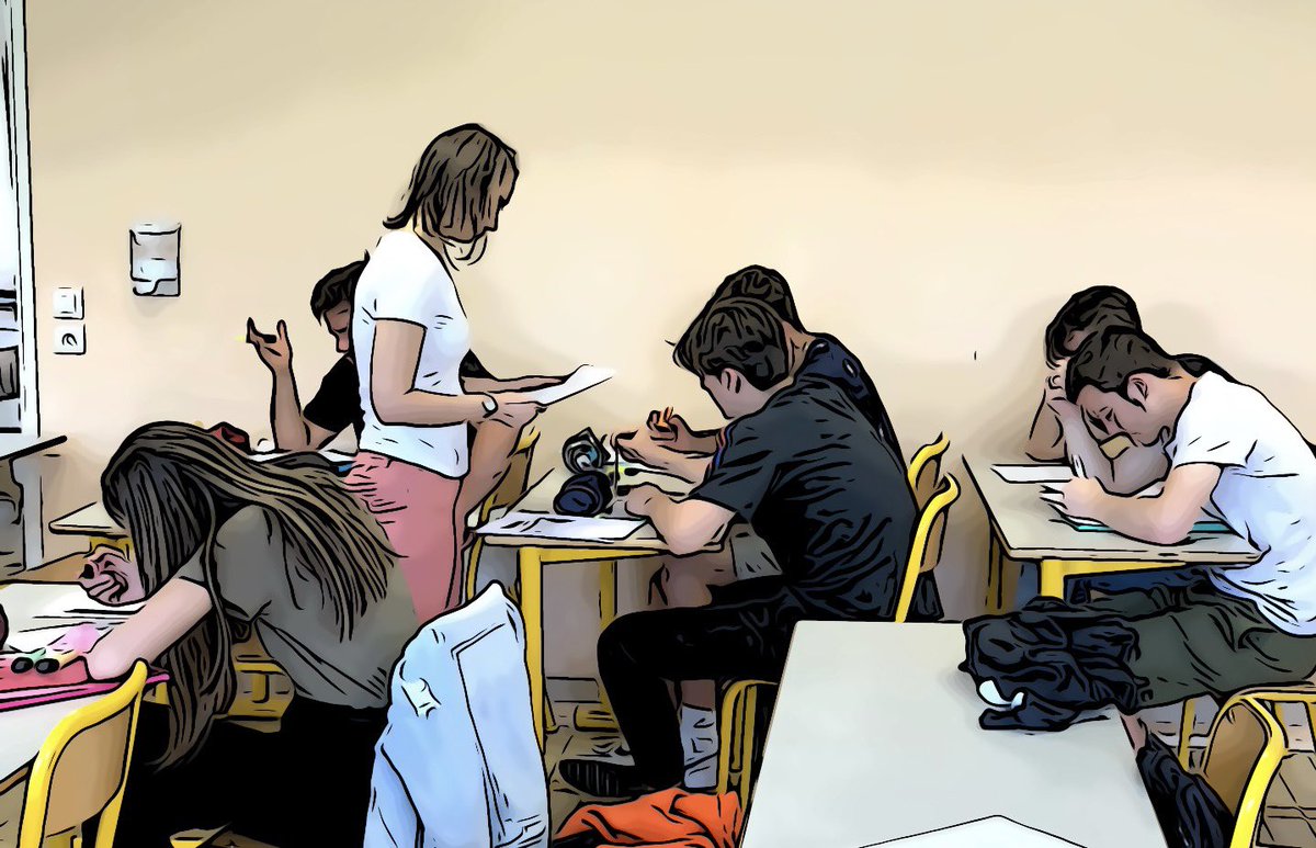CiteTarare's tweet photo. Atelier de révision de l’épreuve de philosophie du baccalauréat général et technologique aujourd’hui et demain. 60 lycéens volontaires inscrits, une préparation différenciée pour réussir l’explication de texte ou la dissertation. Merci au professeur #RéussirLeBac https://t.co/FB1l8A3VJH