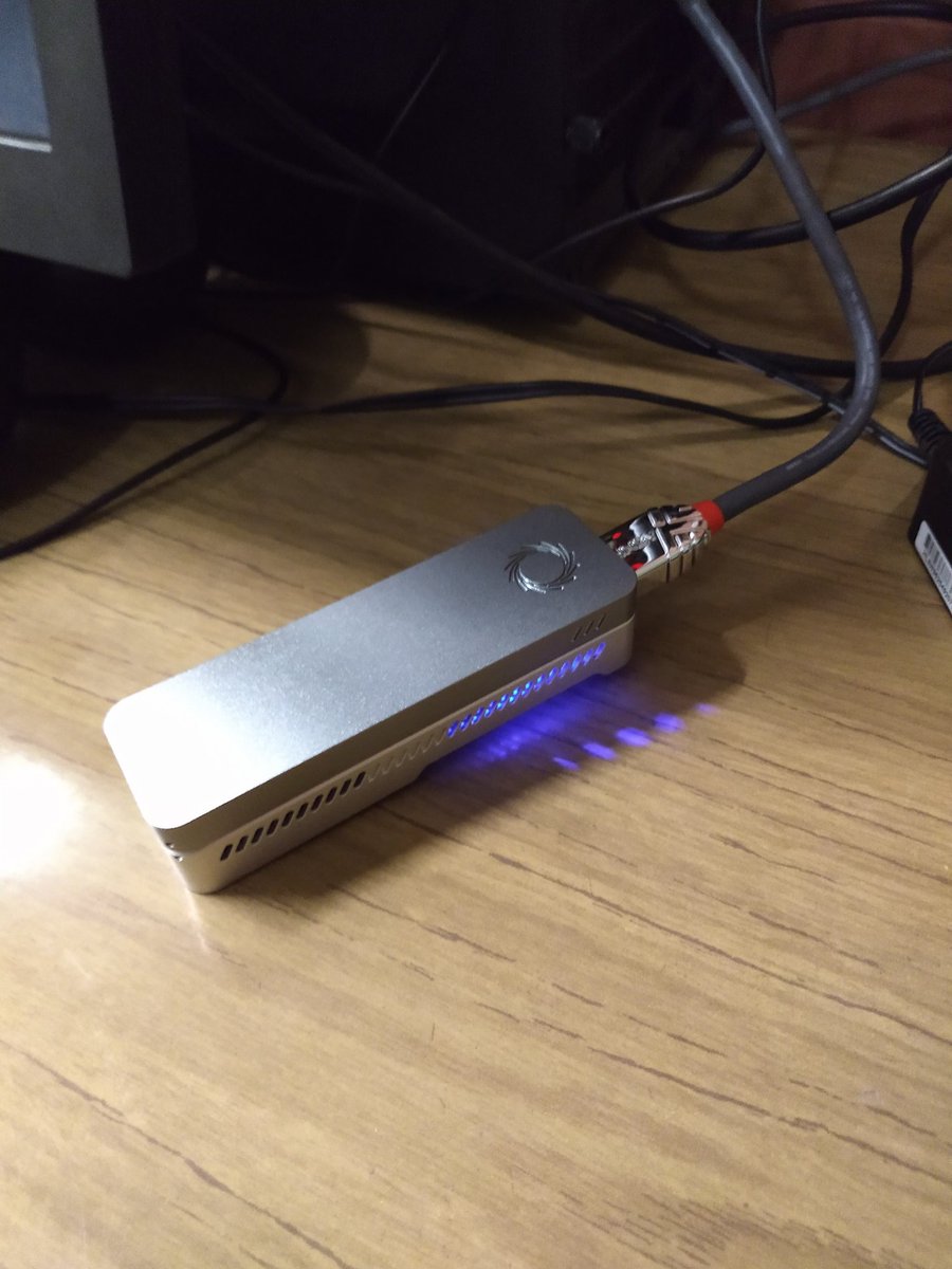 Laura Kamenetzky tweet media