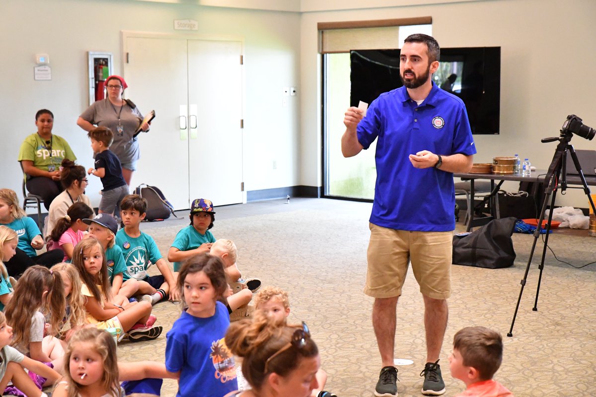 USACEMobile's tweet image. Our very own @USACEMobile Deputy Commander Maj. Gary Cutler teamed up with ERDC to help recruit citizen scientists in Gulf Shores to help gather SandSnap photos for a nationwide database. Read more: go.usa.gov/xJnV6.

#MobileDelivers #ERDC #Partnerships #Outreach