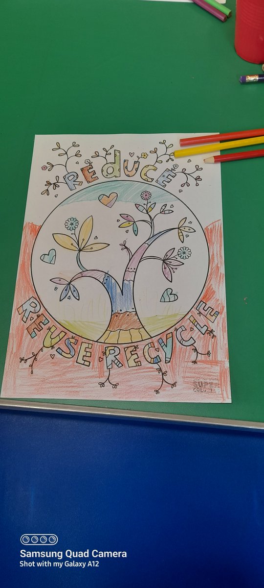 WorcsColouring's tweet photo. From Saturdays Bring Don't Fling Event in Worcester.
#lovecolour
#Recycle https://t.co/SauIYaUlBY