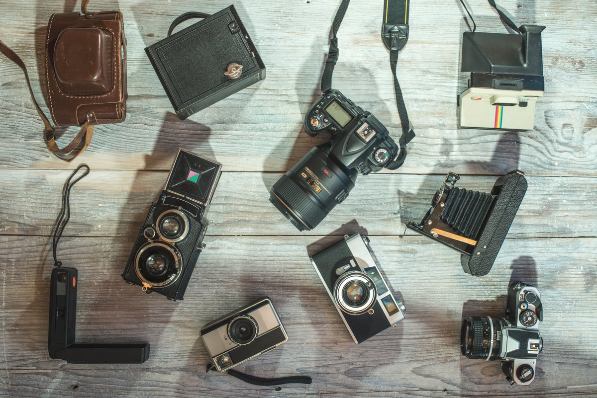 This Friday &amp; Saturday, 10am-4pm: Cash for Cameras w/ <a href="/USCameraPro/">US Camera Pro</a>. Learn more here: arlingtoncamera.com/shop/pages/eve…