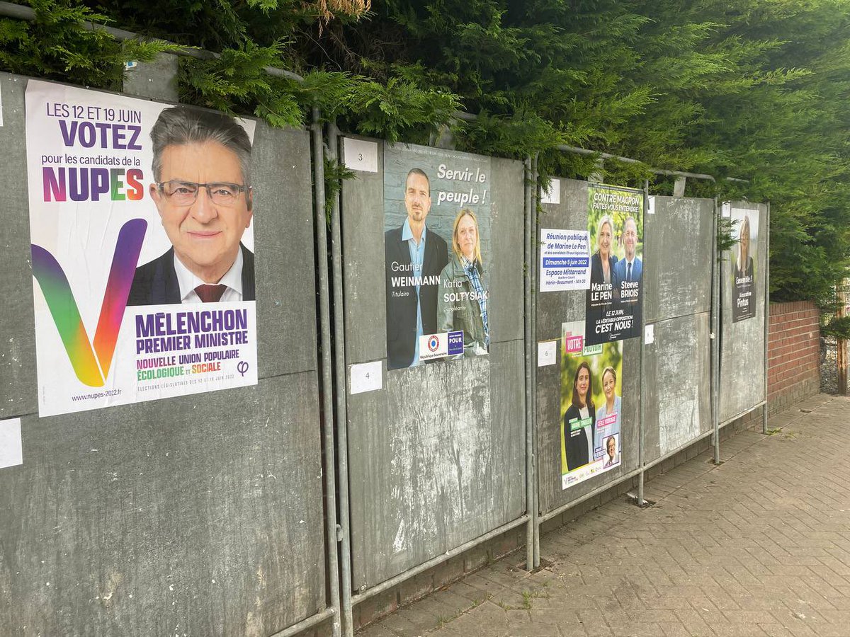 LericheTheo's tweet photo. @RolandRabeau Oui effectivement elle fait quoi la police ? #NiNupesNiDupes #NiRhaine #NiFN https://t.co/KiKGKjCwyv