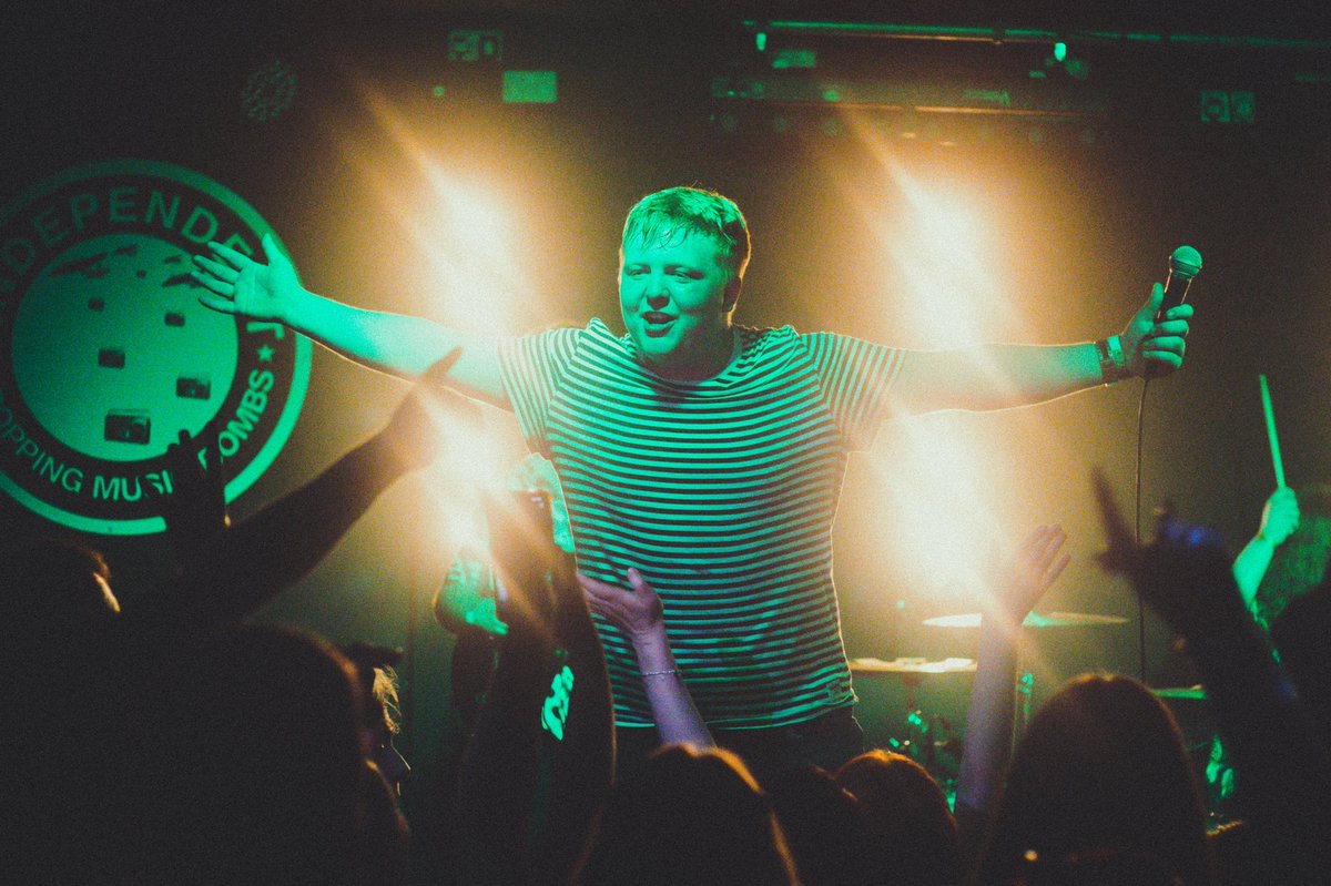 Plastic Glass tweet media