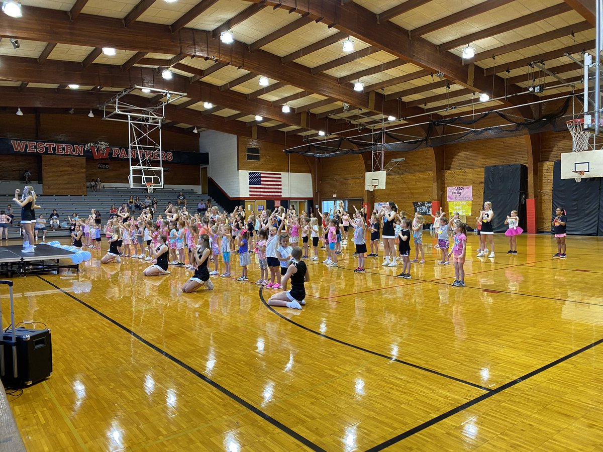 Señora Bright tweet media