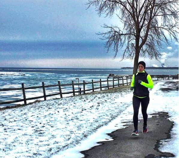 Winter is coming. Prepare yourself with these five tips for running in the cold: bit.ly/2oOf0H3 #runchat