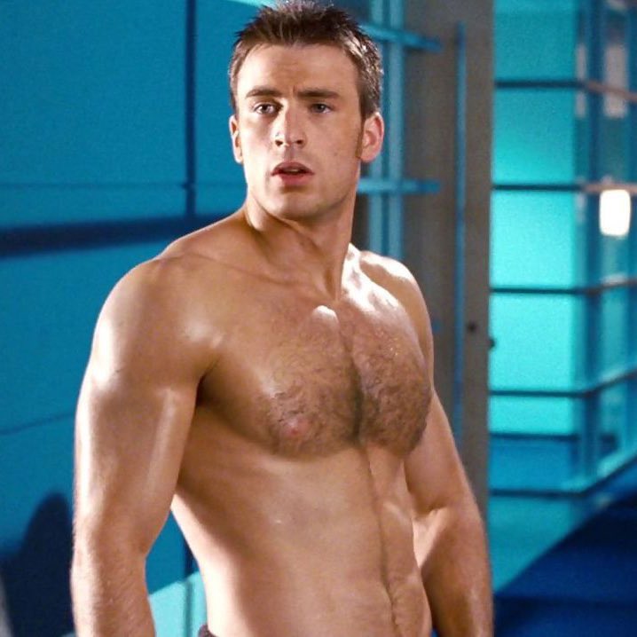 PopCulture2000s's tweet photo. happy 41st birthday to chris evans https://t.co/mDgcQAsLwg