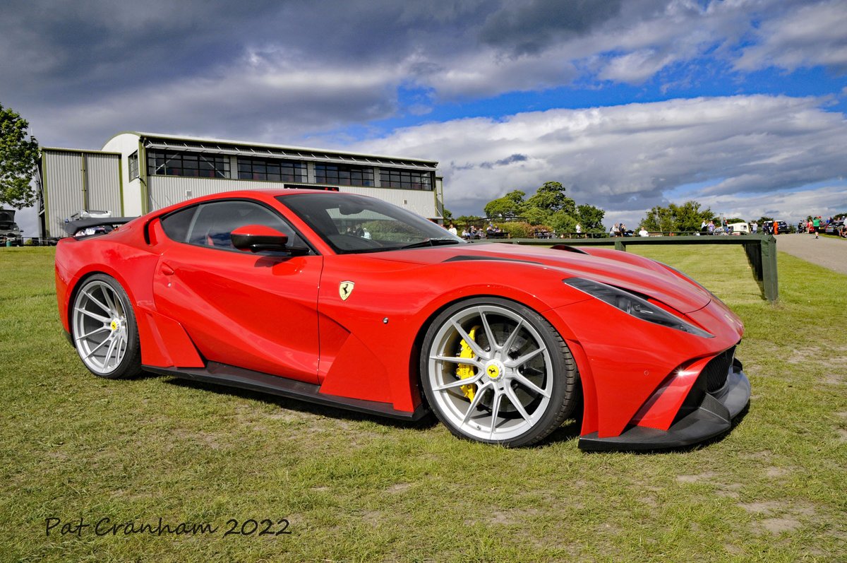 Warning this picture is of a graphic nature. Spotted parked at Oulton Park at the weekend. #Ferrari #supercar
