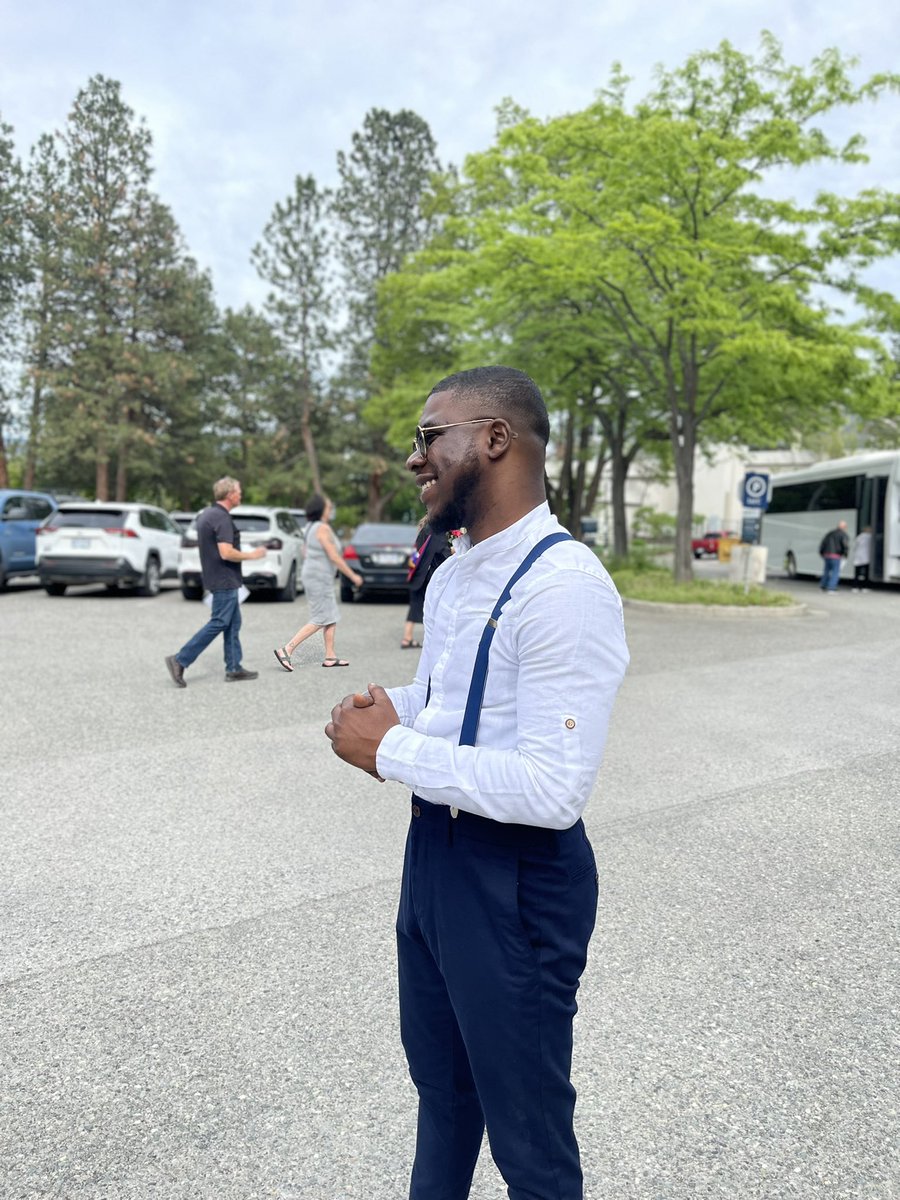 Amponsah__J's tweet photo. It is finished. Thank you @thompsonriversu. CLASS OF 2022, Degree secured https://t.co/mX4UXI6HUZ