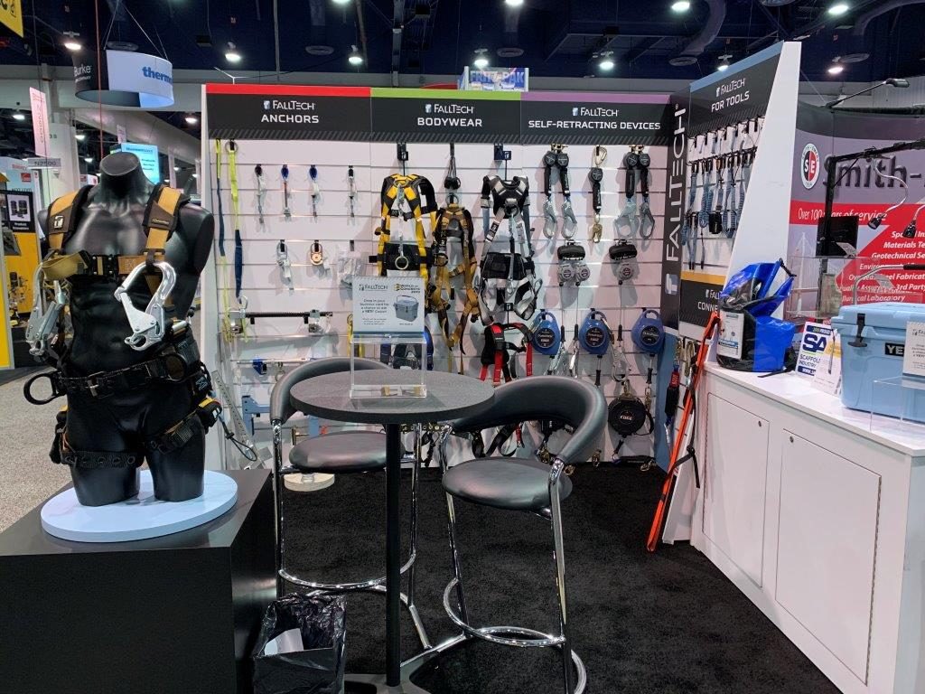 xyleawood's tweet photo. Are you looking for a #customexhibit supplier for a portable #tradeshowdisplay you can install yourself? Check out Xylea-Wood's premium lightweight easy to assemble #slatwall #boothdisplays! Exhibit Easier with Xylea-Wood! #boothdesign #EventProfs #merchandisingmadeeasy #slatwall https://t.co/EcFldrhLIJ