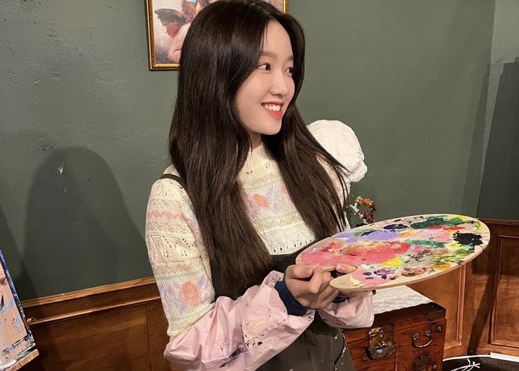 0811FILES's tweet photo. hi caratbits! this is a newly account dedicated for our main serotonin loona’s #GOWON &amp; seventeen’s #THE8! 𓍊𓋼𓍊𓋼𓍊 https://t.co/Ple8sn7NN1