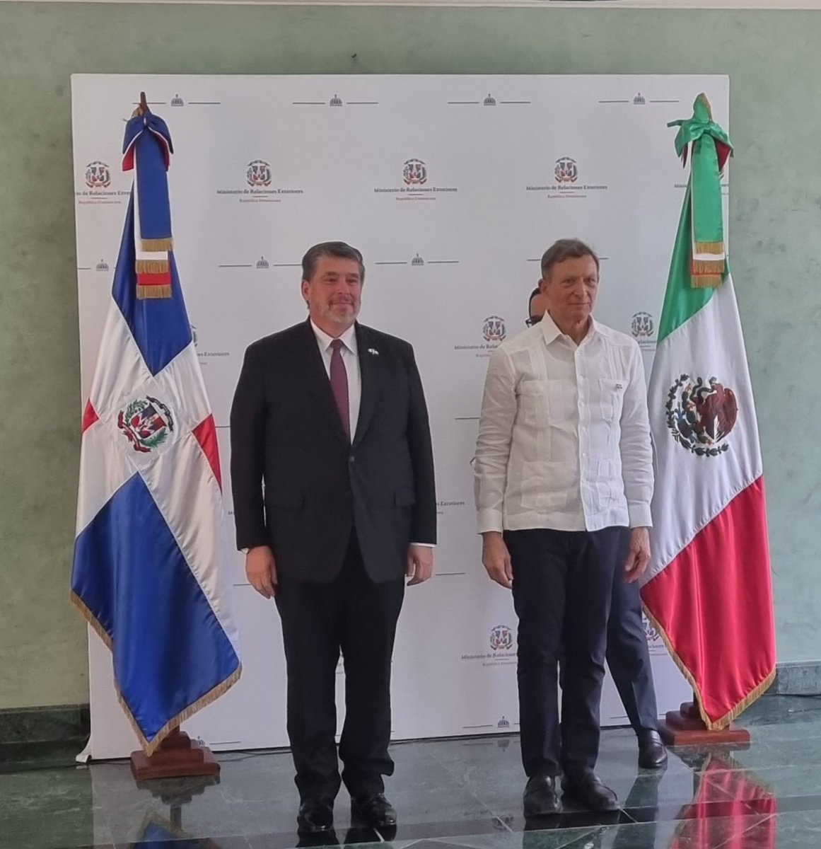 cadomex tweet media