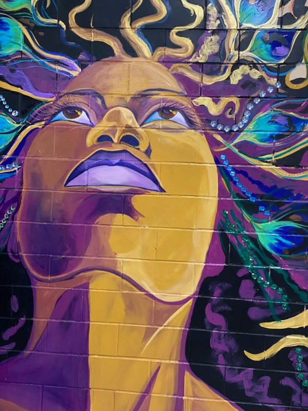 Paint the 🌎, this is breathtaking. Mervo's JOY project has given our walls life