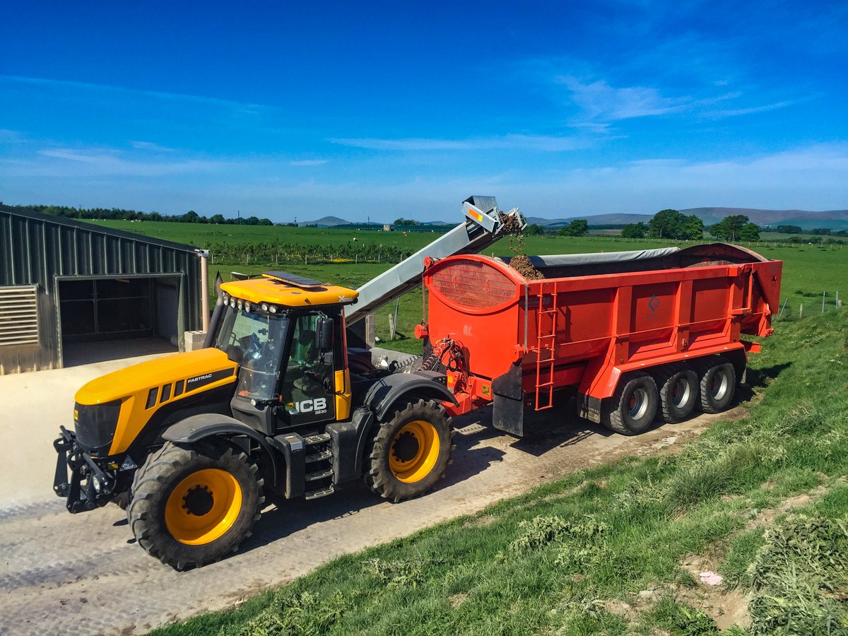 jtayloragri's tweet photo. A few from one of my scottish tours
@JCBagriculture #fasttrac https://t.co/fLKaGpMaa1