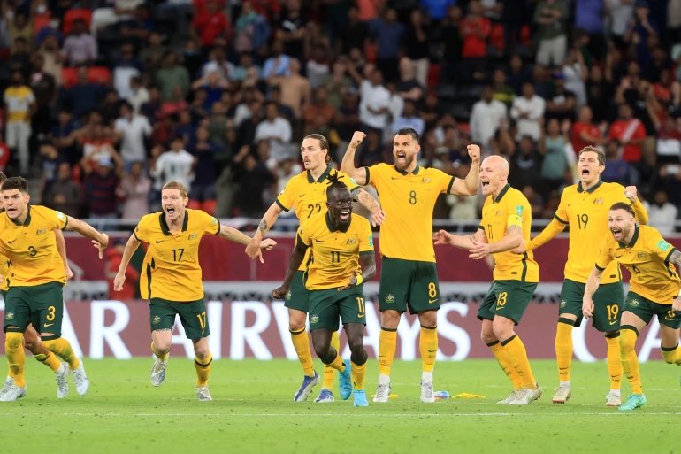 Elie_Al_Hindy's tweet photo. #socceroos made it through to their fifth World Cup
Cheers to all Auzzi
Cheers to #Auzzi spirit
#Australia #FIFA22 #qatar2022worldcup https://t.co/m7Sy7DCshk