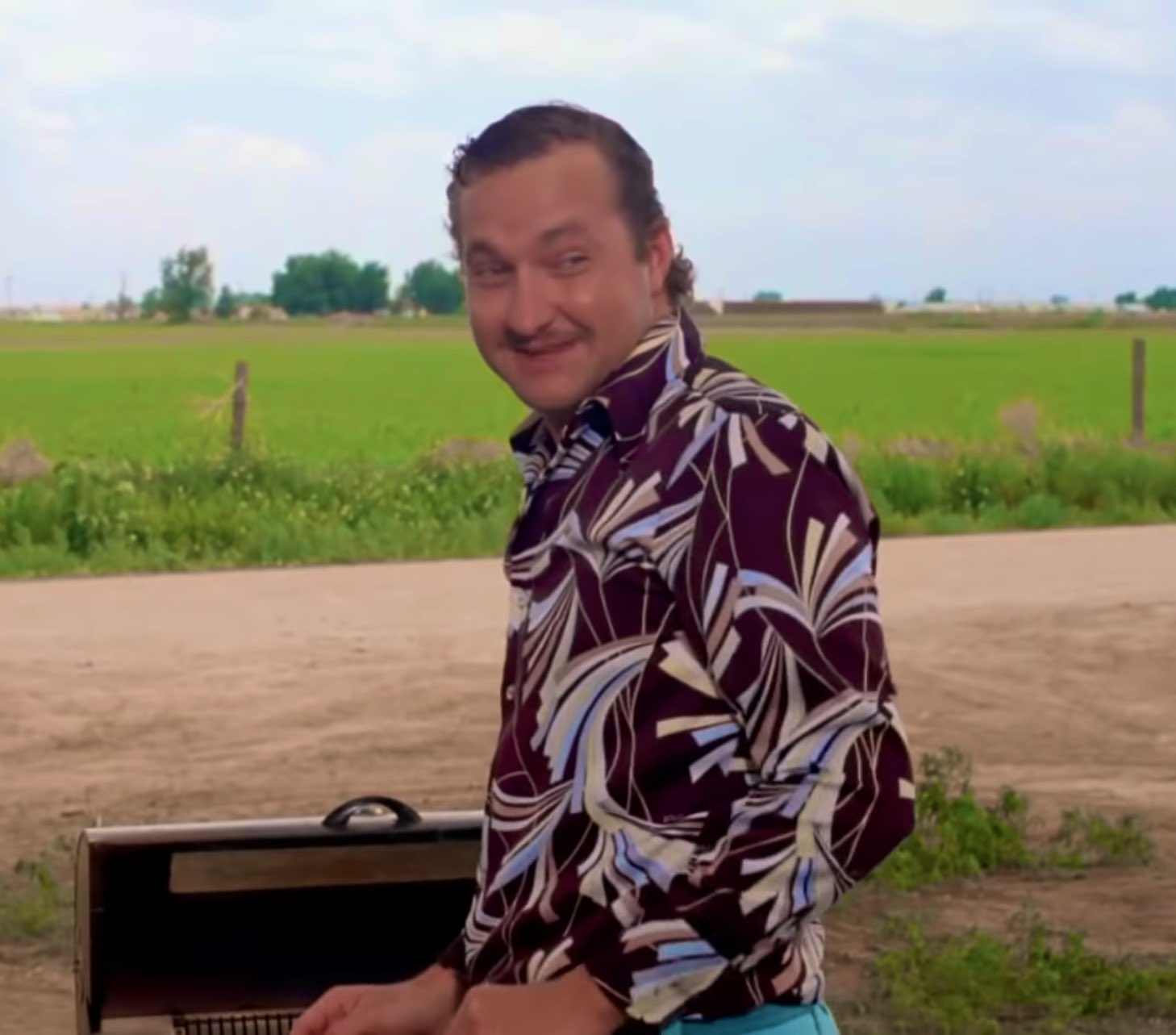 Super 70s Sports on X: "“I don't know why they call this stuff Hamburger  Helper, it does just fine by itself. I like it better than Tuna Helper  myself, don't you Clark?”