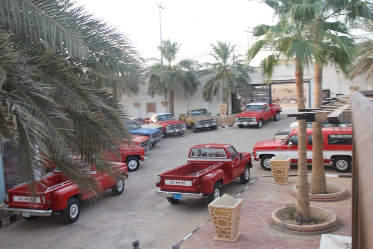 gulf_truck's tweet photo. تتقدم ادارة نادي ونيتات الخليج الكلاسيكي بالقصيم
بخالص الشكر والعرفان 
لرجل الأعمال / عبدالله بن محمد الصمعاني

على حسن الاستقبال والحفاوة ولما لمسناه من دعم معنوي وتشجيع النادي بالمنطقة وتبرعة بالمنتجع لنادي لإقامة اي فعاليات مستقبليه

نسأل الله له التوفيق والسداد https://t.co/bRveWHBqSR