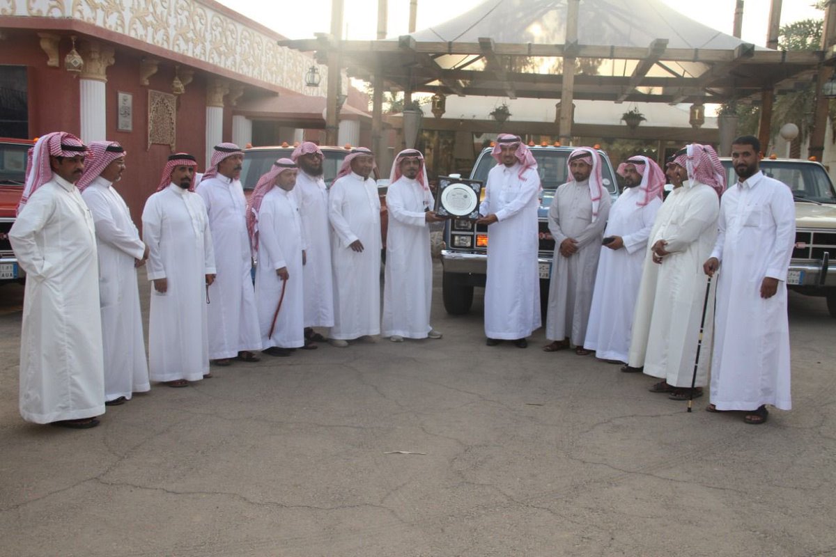 gulf_truck's tweet photo. تتقدم ادارة نادي ونيتات الخليج الكلاسيكي بالقصيم
بخالص الشكر والعرفان 
لرجل الأعمال / عبدالله بن محمد الصمعاني

على حسن الاستقبال والحفاوة ولما لمسناه من دعم معنوي وتشجيع النادي بالمنطقة وتبرعة بالمنتجع لنادي لإقامة اي فعاليات مستقبليه

نسأل الله له التوفيق والسداد https://t.co/bRveWHBqSR