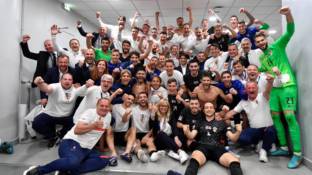 So proud of this team! 💪 #FRACRO 🇫🇷🇭🇷
A night to remember, a night to enjoy. 🙌

#Croatia #Family #NationsLeague #Vatreni❤️‍🔥