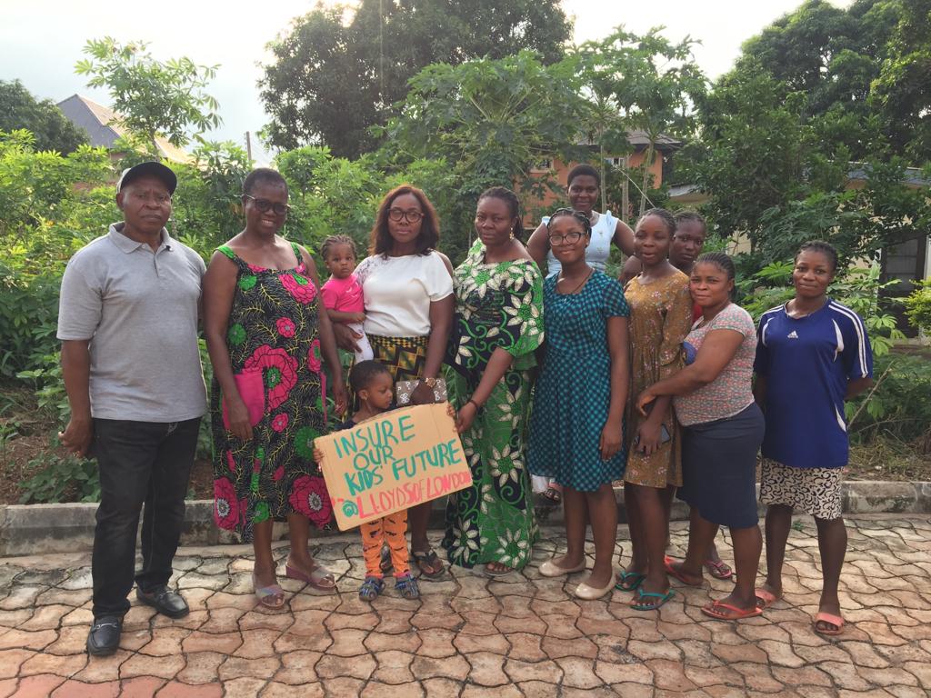 NigeriaParents's tweet photo. Supporting @mothersriseup and @parents_4future s' creative action @LloydsofLondon #BecauseWeLoveOurChildren
#children of the #world #AfricanChildren #Nigerianchildren 

We plead @BNCB to please #stopinsuringfossilfuels  

#StopEACOP #StopJackdaw #InsureOurChildrensFuture https://t.co/n7ucOHkWCm