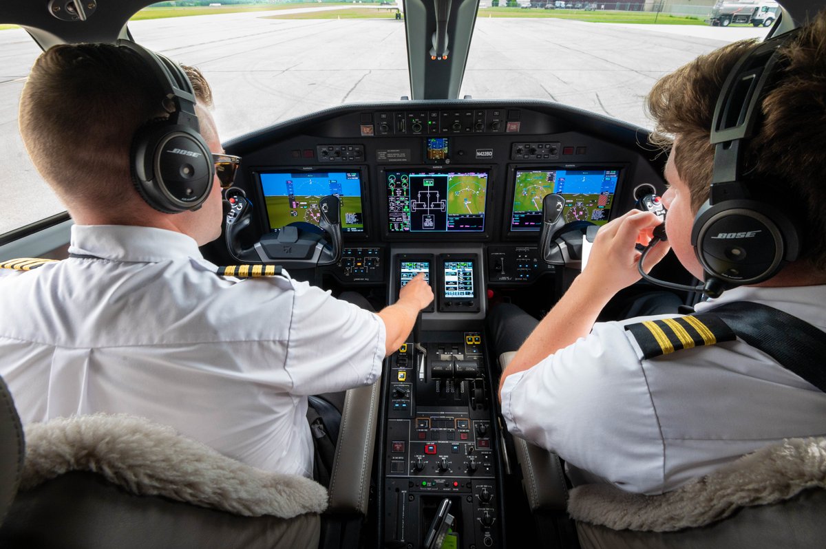 DRMProductions's tweet image. It's not every day you get to ride in a private jet! Thank you Niss Aviation for showing us all of the amazing things you're doing to help our community grow! We're having fun working with the @RichlandAreaCh on this video series!