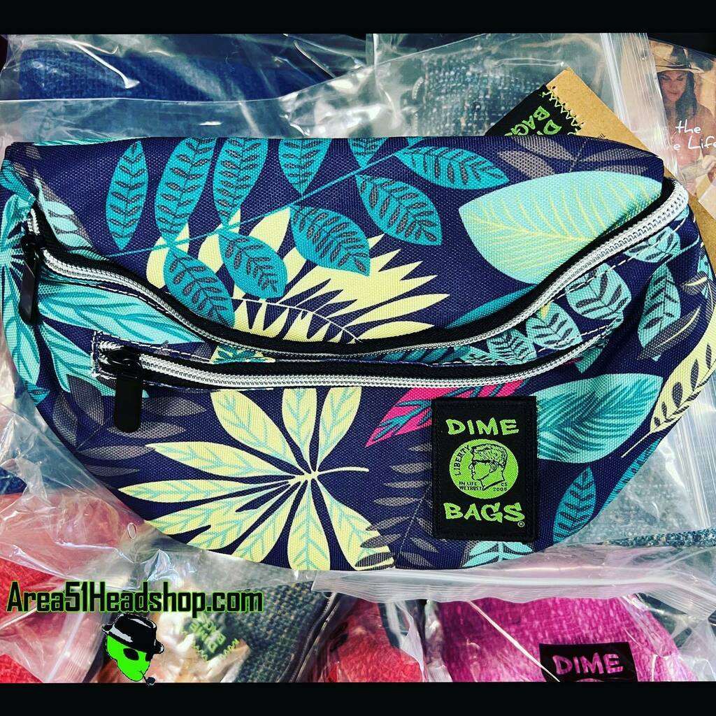 area51inc's tweet photo. New @dimebags dropping tomorrow at the Chesapeake location ! 👽 Make sure to stop in and grab something for the summer ! ☀️ #a51 #420 #glass #757 #vb #va #customerservice #virginiabeach #chesapeake #daily #smokeshop #252 #nc #gravity #hookah #sales #local #norfolk #happy #sil… https://t.co/XFEE95Xpju