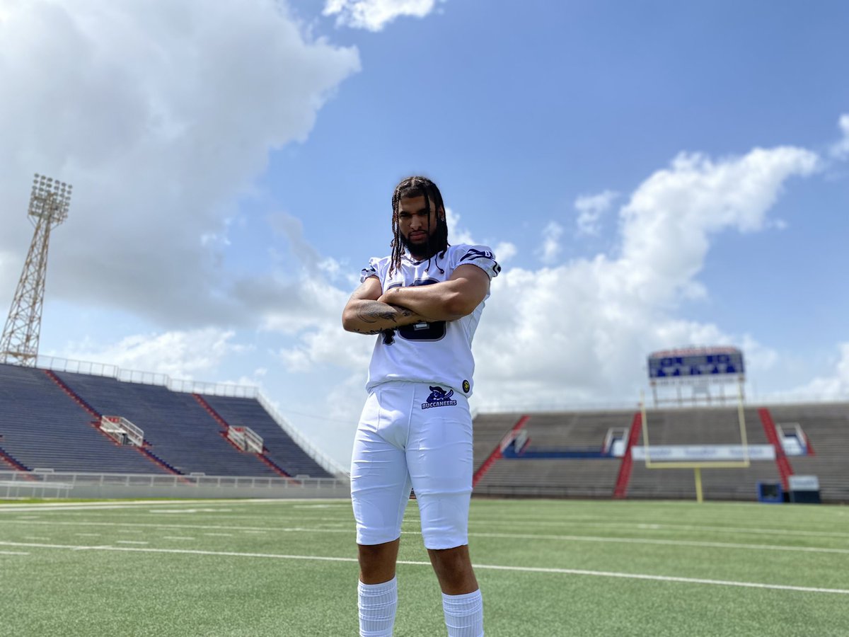 CoachJackDaily's tweet image. Oh yea! Camp in two days and the season right around the corner ✍🏾 #Lettssss gooooo!!!!