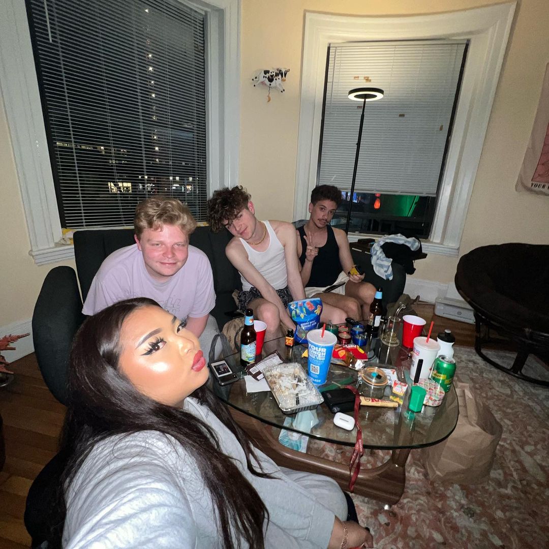 JayAlanUpdates's tweet image. @/kiryodt via instagram